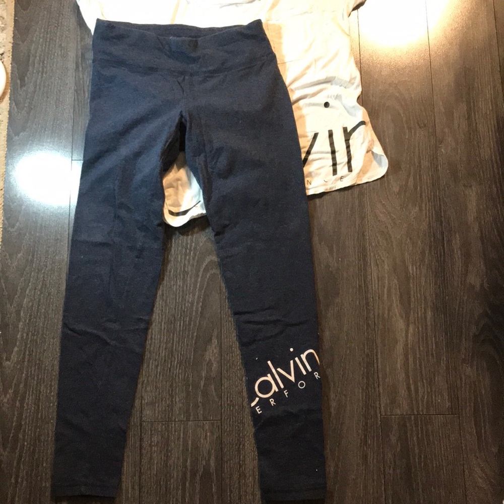 Navy Calvin Klein performance leggings